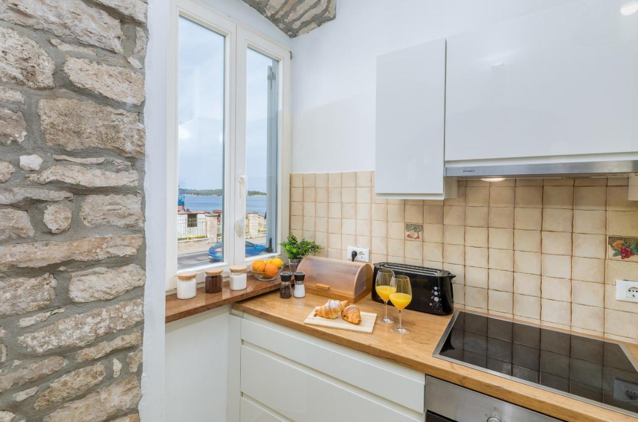 Apartment Augusto - Sea view Pola Esterno foto